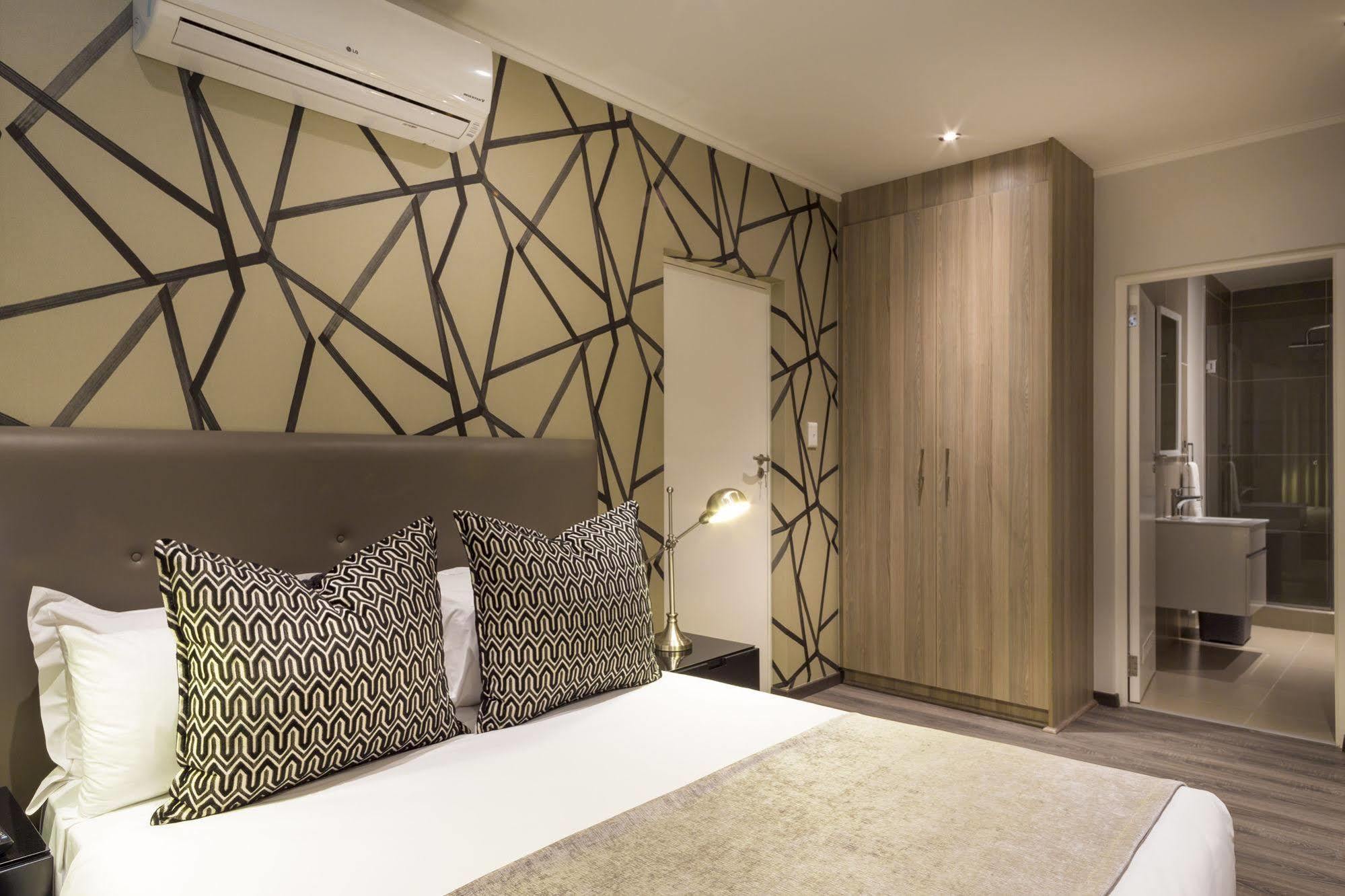 C.A.G - Upper East Side Apartamento Sandton Exterior foto