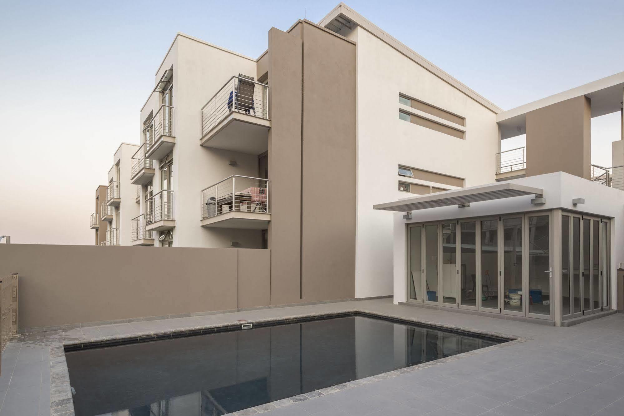 C.A.G - Upper East Side Apartamento Sandton Exterior foto